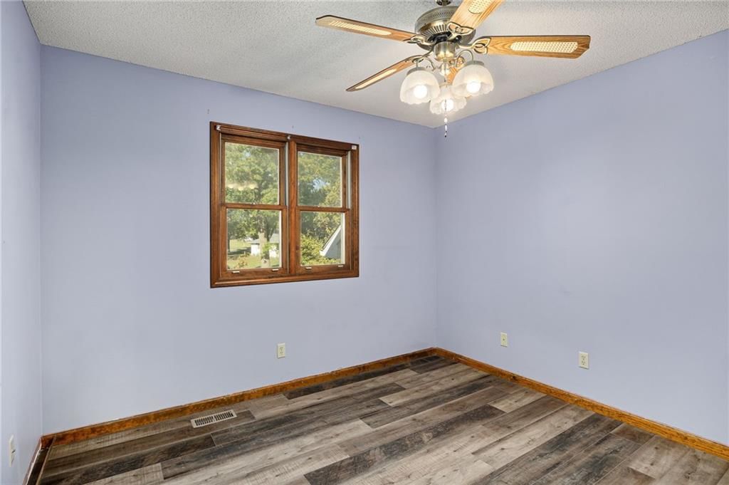 1003 Adam Drive — photo 44