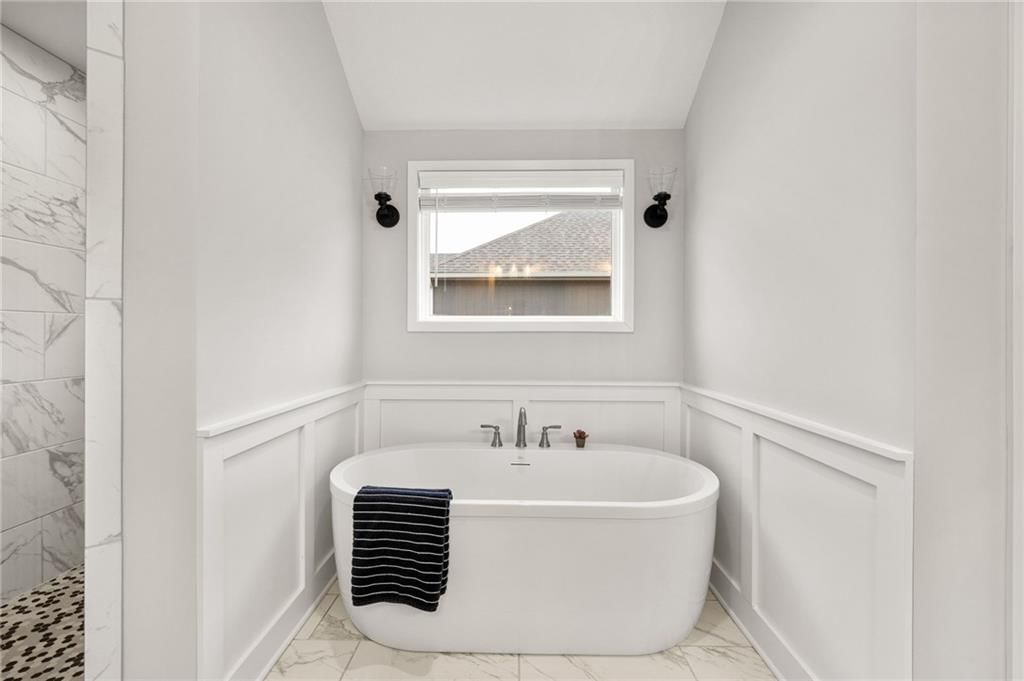 4800 NE 95th Terrace — photo 35