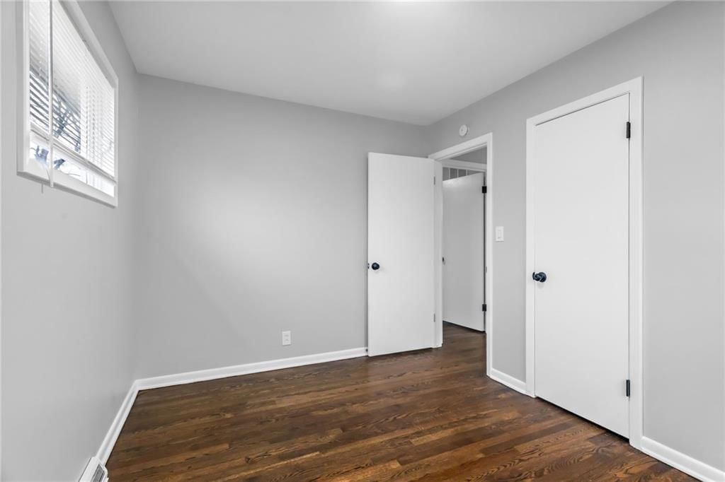 819 S Main Street — photo 14
