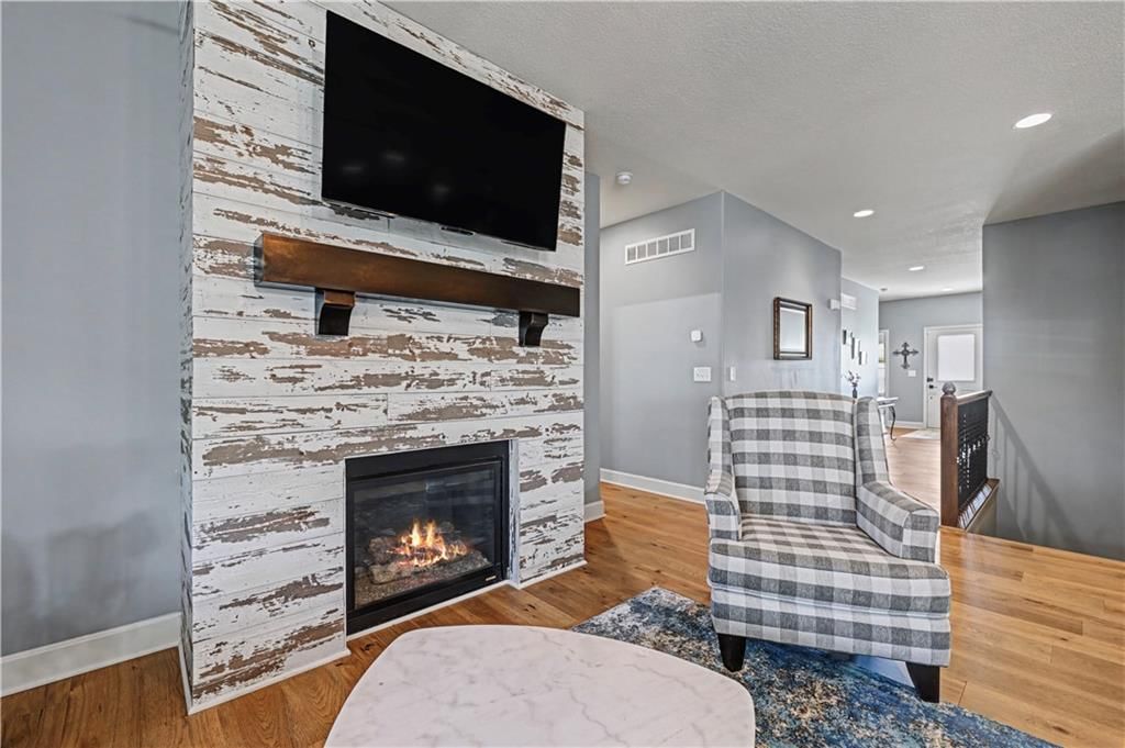 9022 Quill Street — photo 15