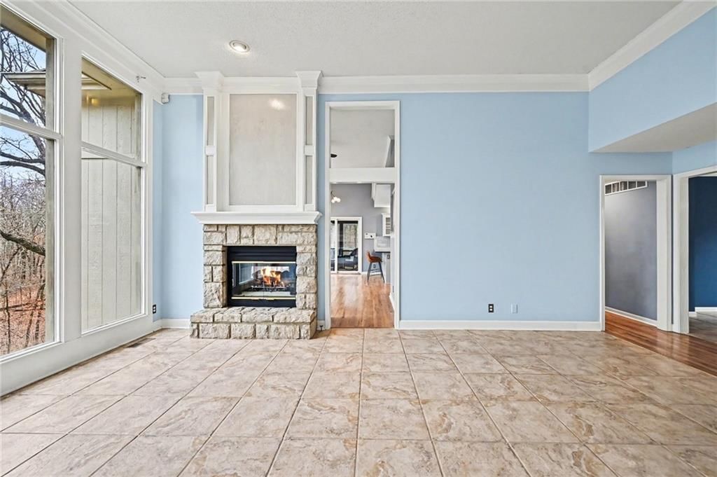 5529 Sleepy Hollow Drive — photo 8