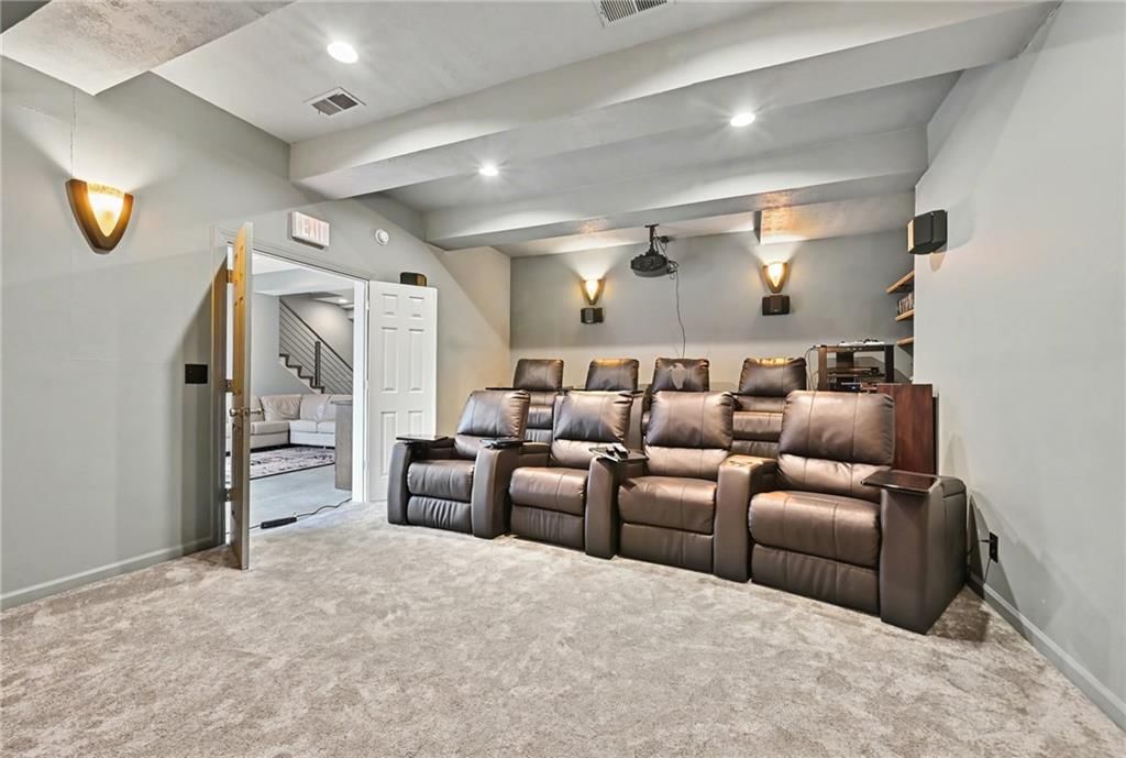 5529 Sleepy Hollow Drive — photo 25