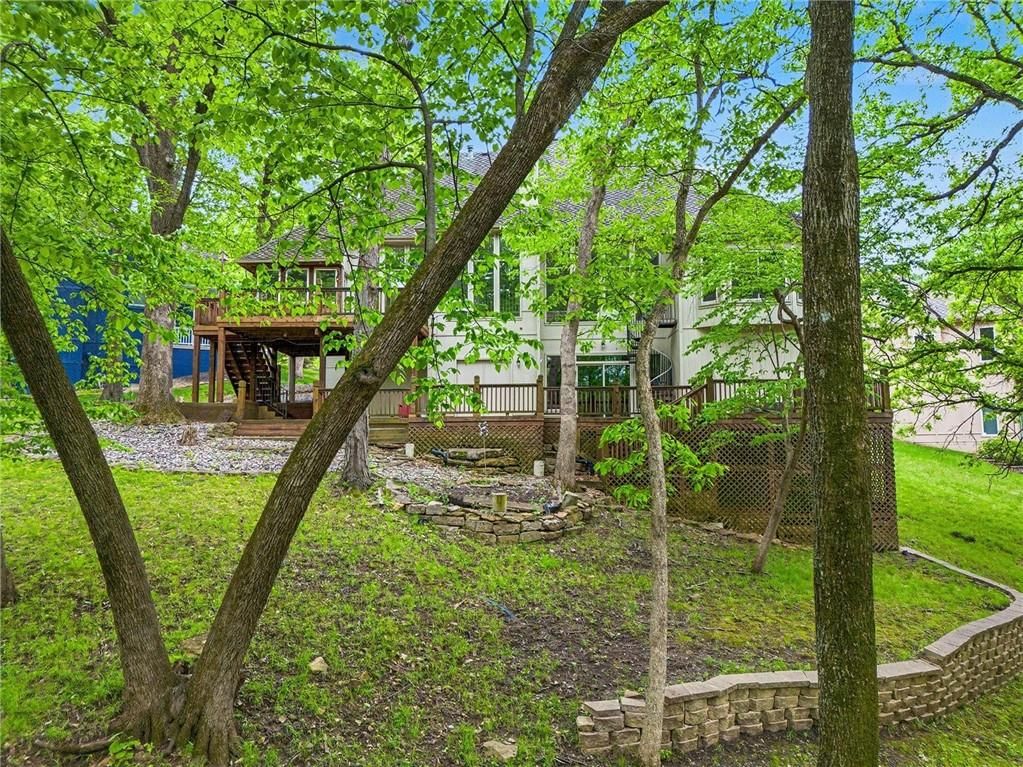 5529 Sleepy Hollow Drive — photo 41
