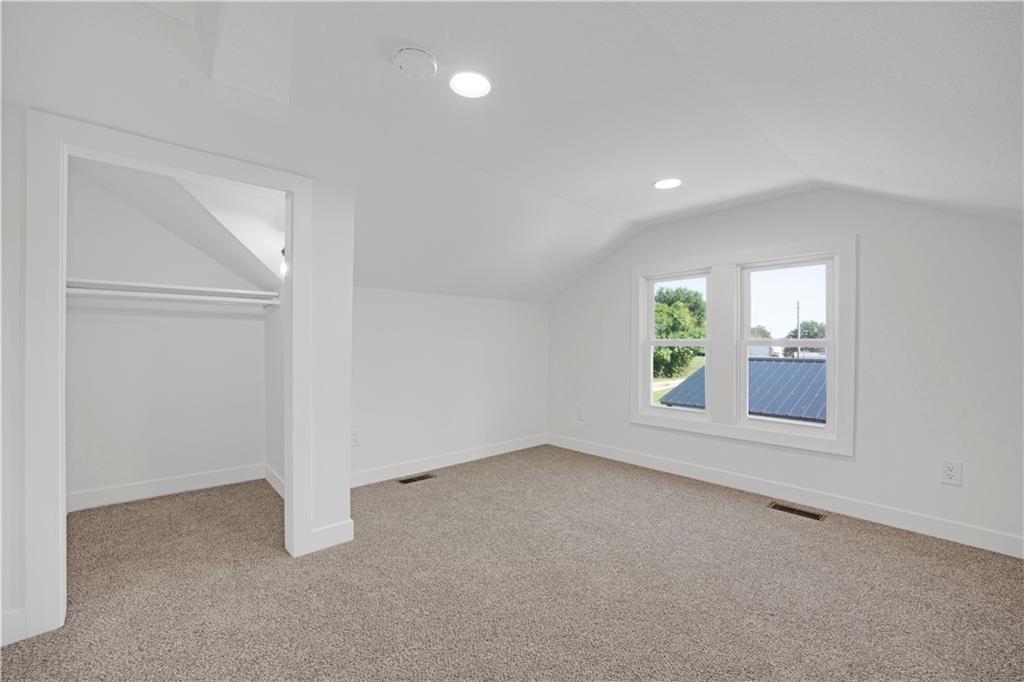 100 N Olive Street — photo 15
