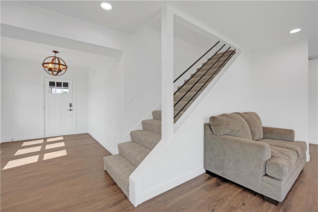 100 N Olive Street — photo 24