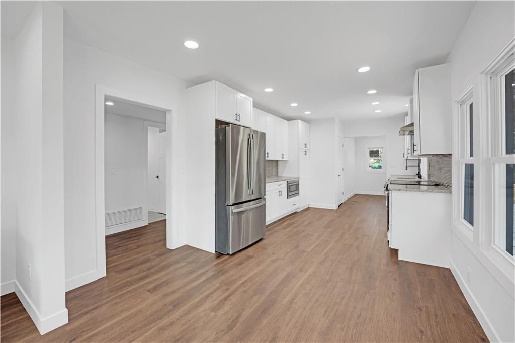 100 N Olive Street — photo 28