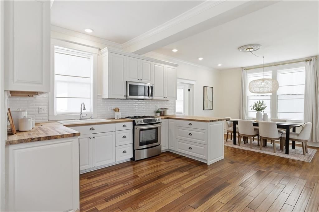 808 E 33rd Street — photo 10