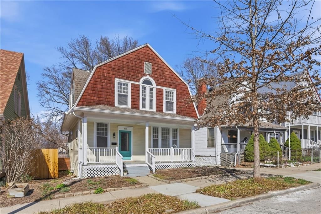 808 E 33rd Street — photo 46