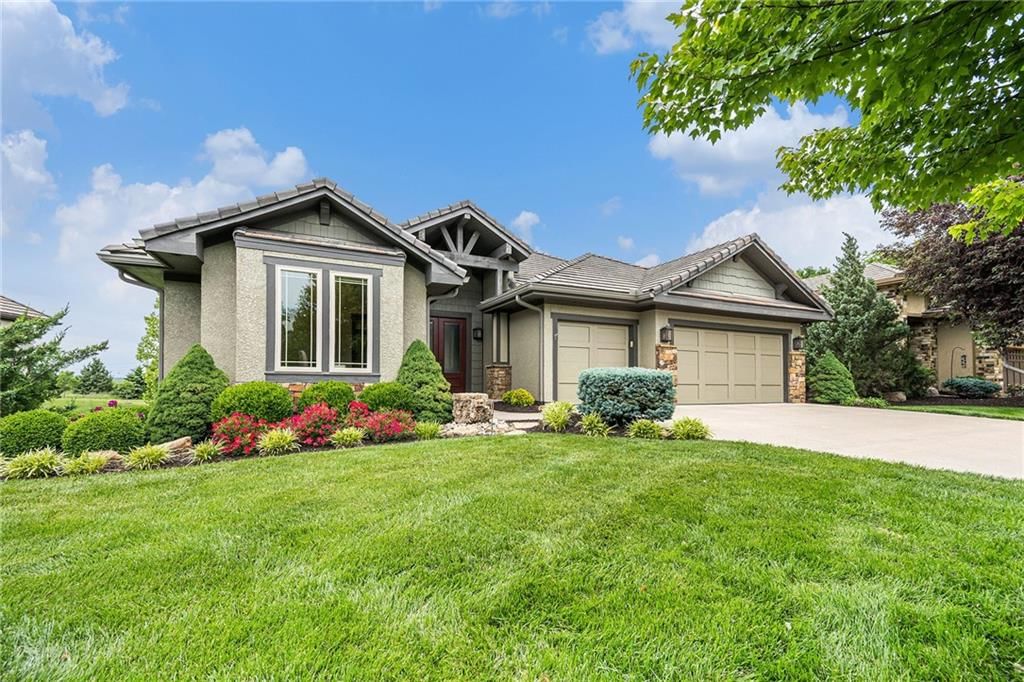 26793 W 100th Place, Olathe, KS