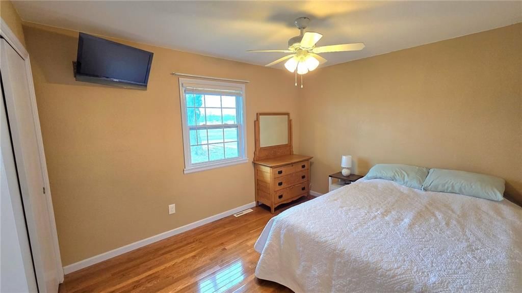 303 Clay Street — photo 28