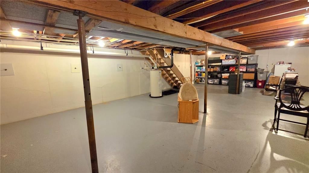 303 Clay Street — photo 33