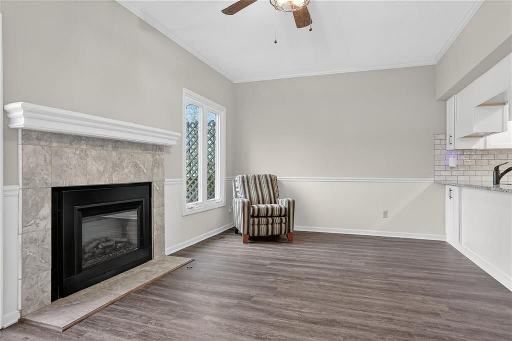 8247 NW Barrybrooke Court — photo 5