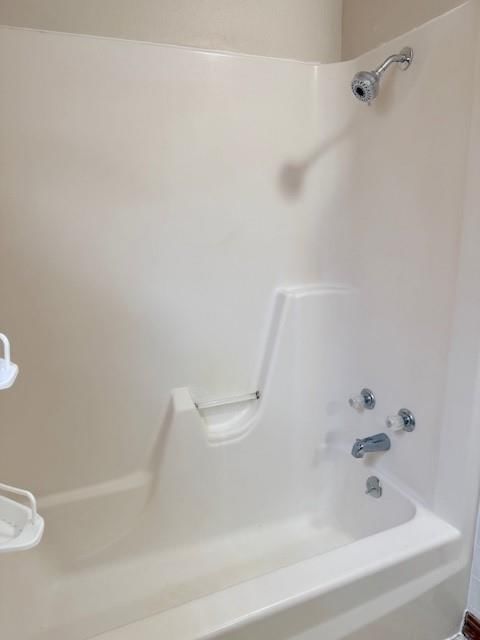 1017 E 14th Street — photo 13