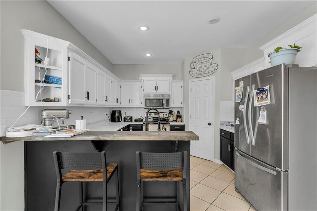 408 Eisenhower Road — photo 4