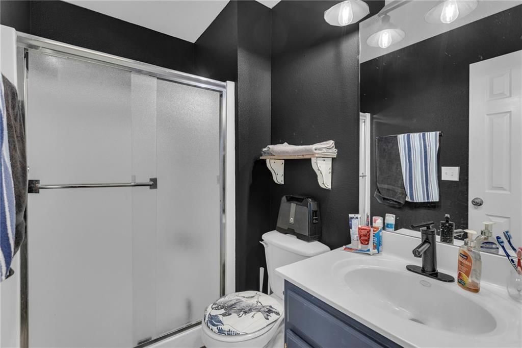 408 Eisenhower Road — photo 14