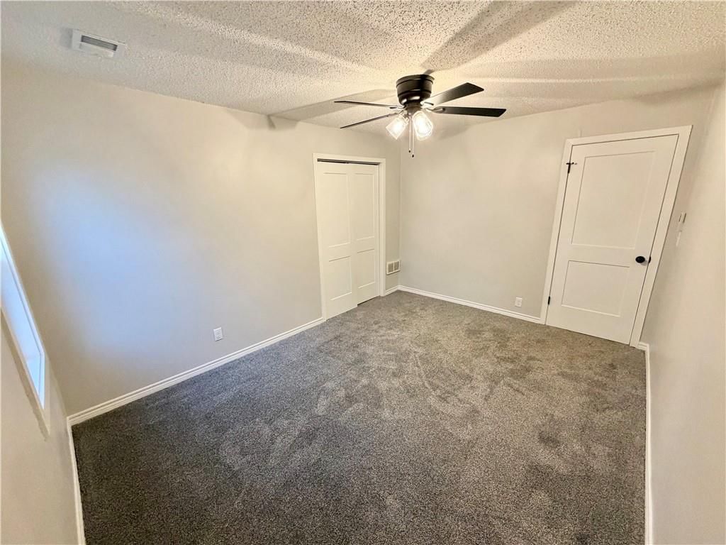 308 W Pine Street — photo 8