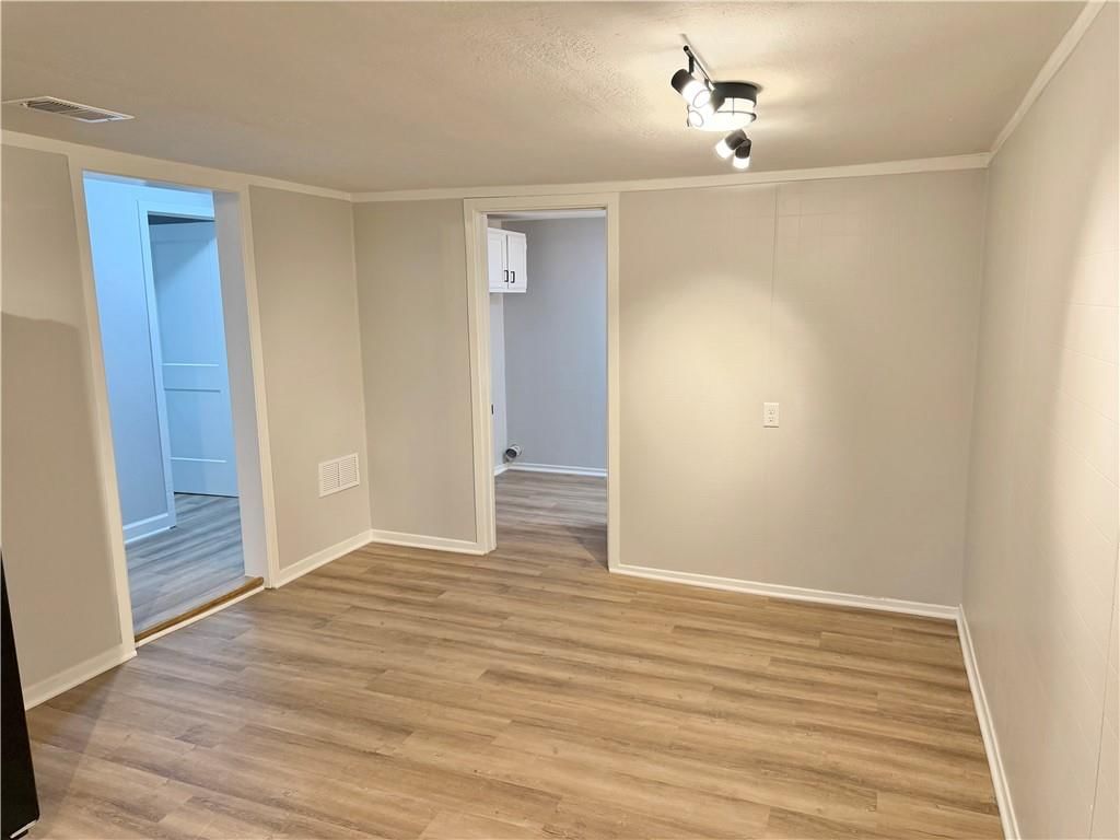 308 W Pine Street — photo 12