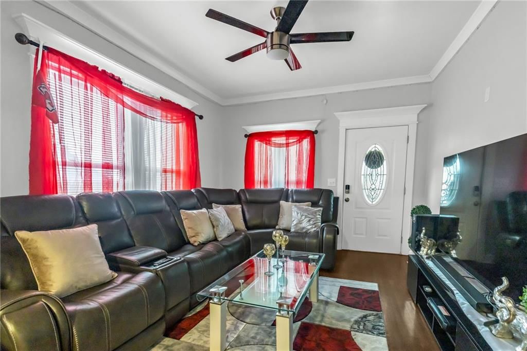419 Wallace Avenue — photo 6
