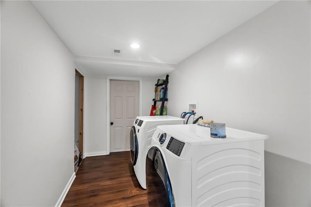 419 Wallace Avenue — photo 22