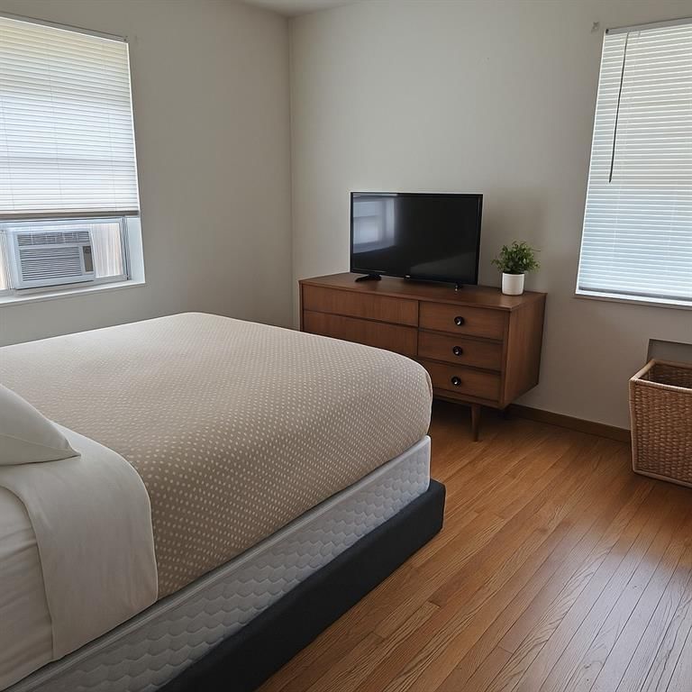 524 E Walnut Street — photo 7