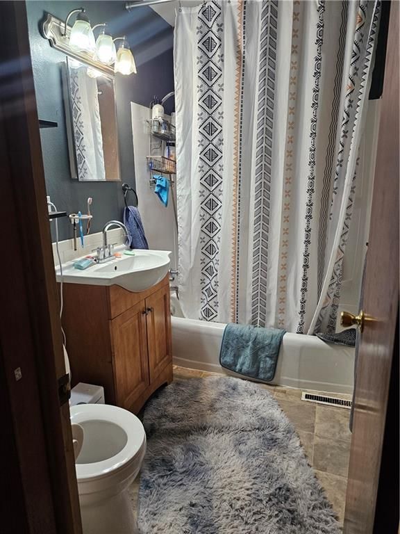 524 E Walnut Street — photo 8