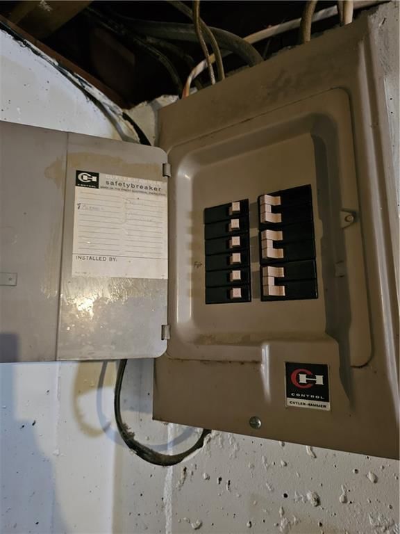 524 E Walnut Street — photo 11