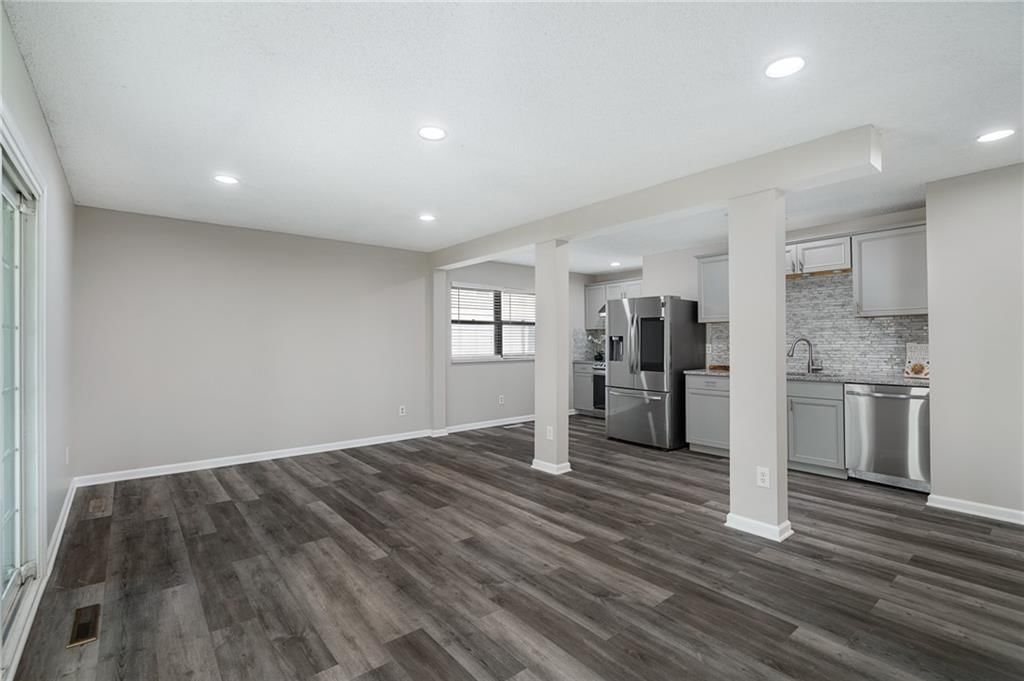 13020 S Brougham Drive — photo 11