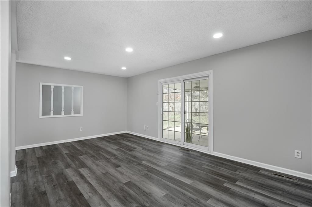 13020 S Brougham Drive — photo 12