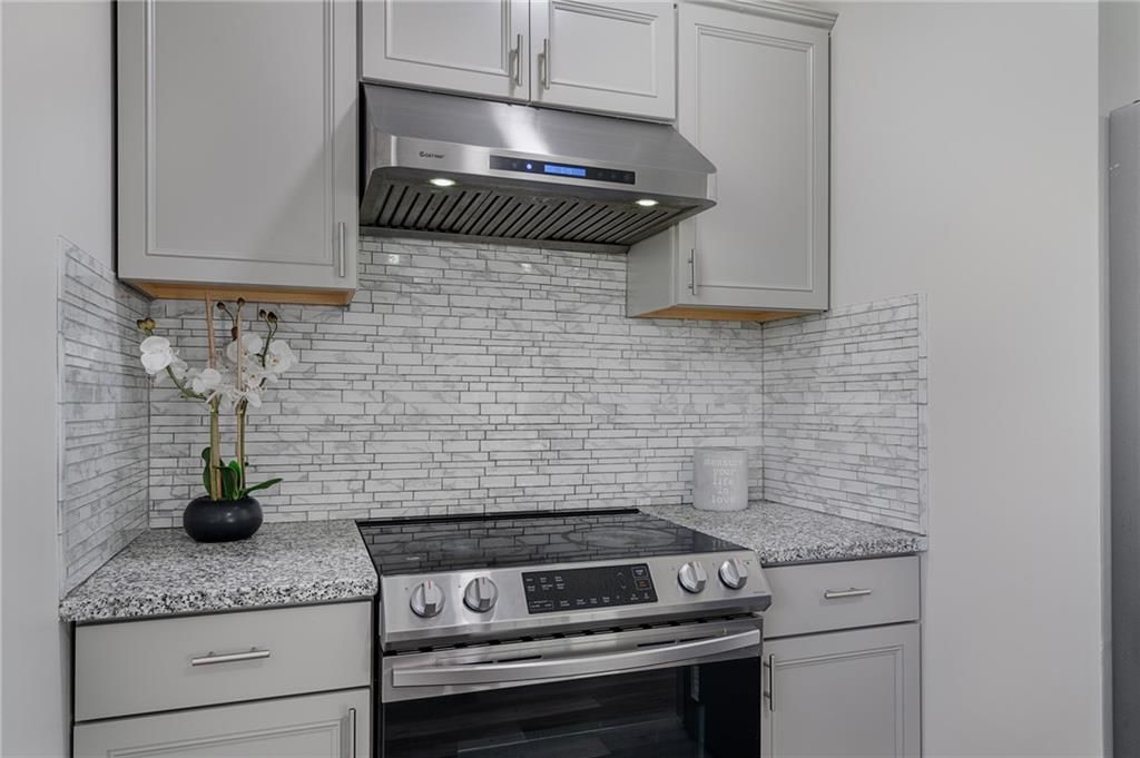 13020 S Brougham Drive — photo 15