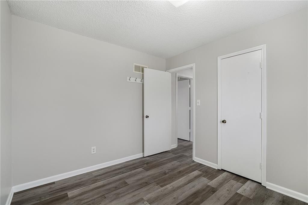 13020 S Brougham Drive — photo 26
