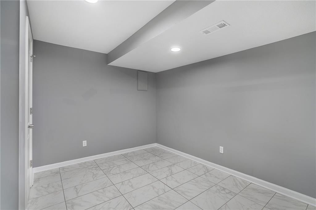 13020 S Brougham Drive — photo 33