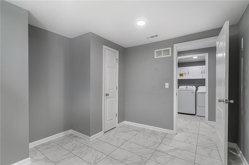 13020 S Brougham Drive — photo 37