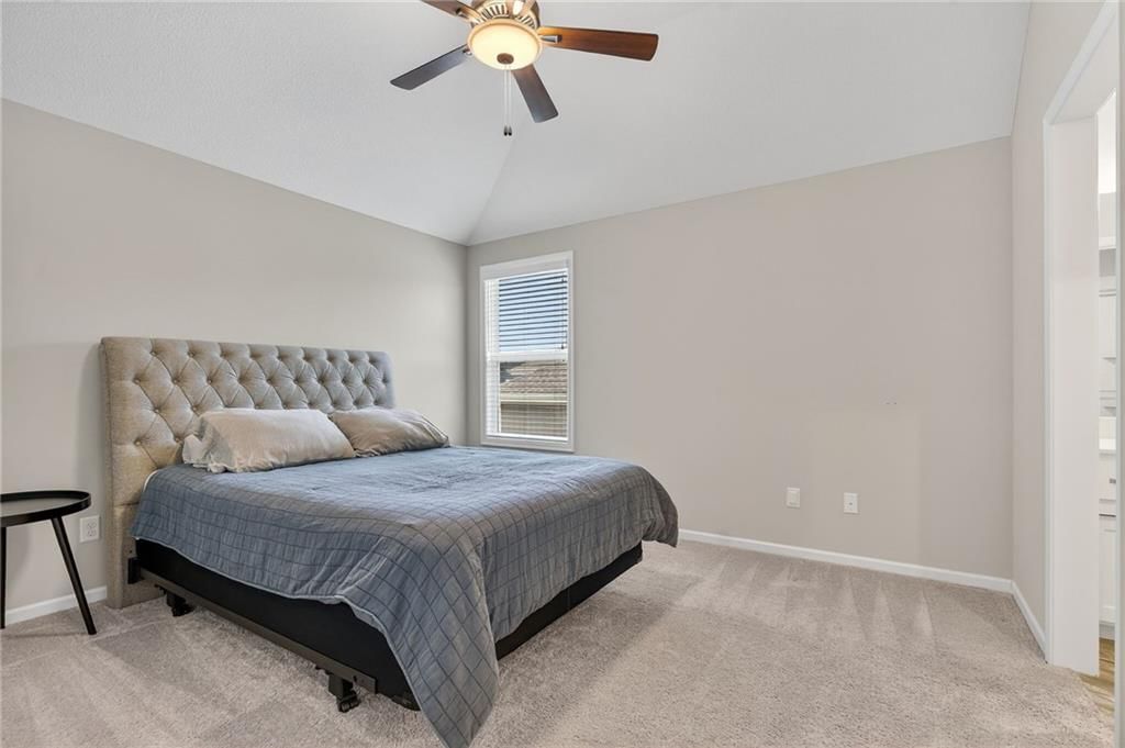 4011 W 157th Terrace — photo 36