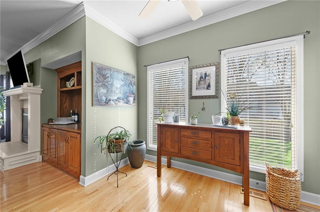 16313 S Chester Street — photo 12