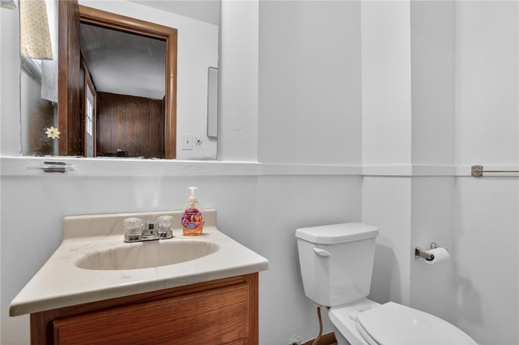 7800 W 96th Street — photo 10