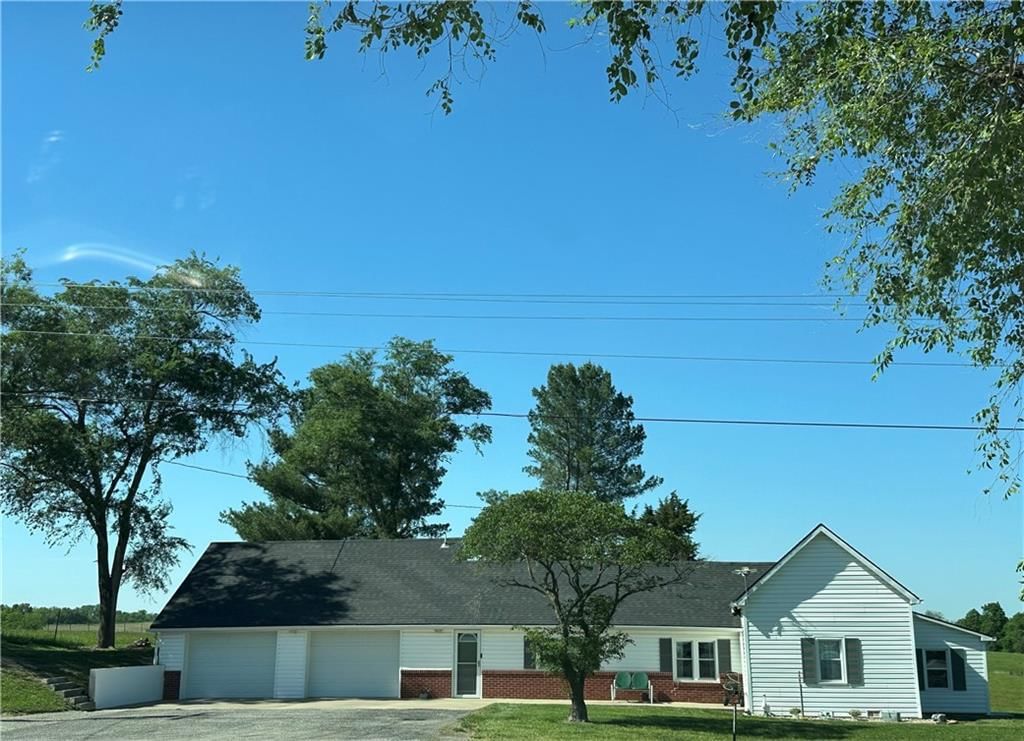 18031 State Route O Highway, Cosby, MO