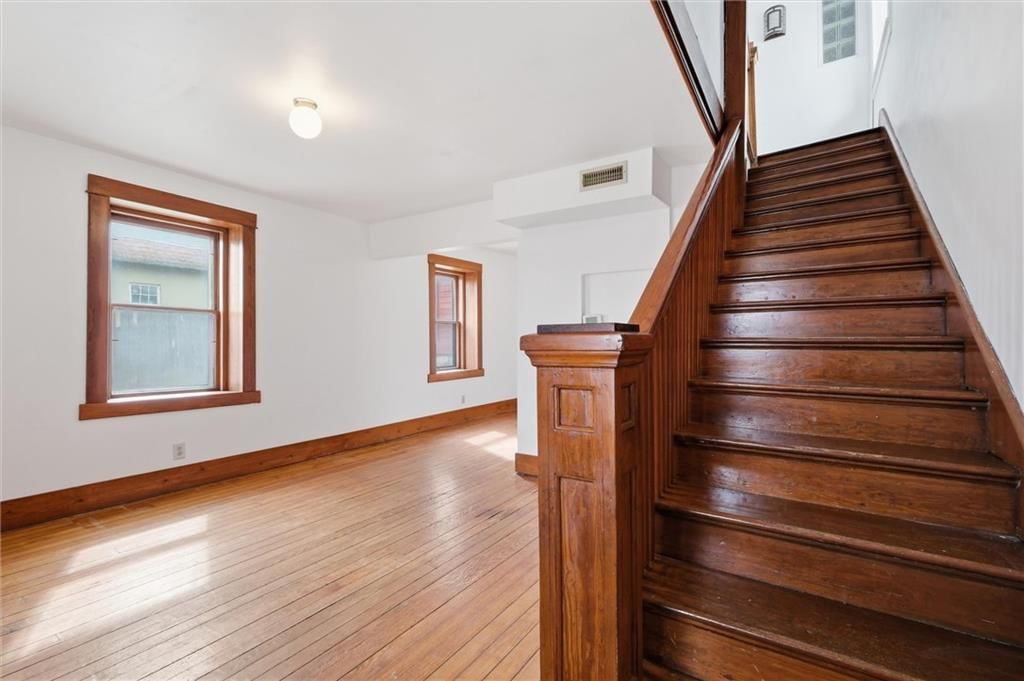 1341 Rhode Island Street — photo 4