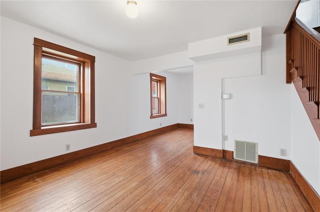 1341 Rhode Island Street — photo 5