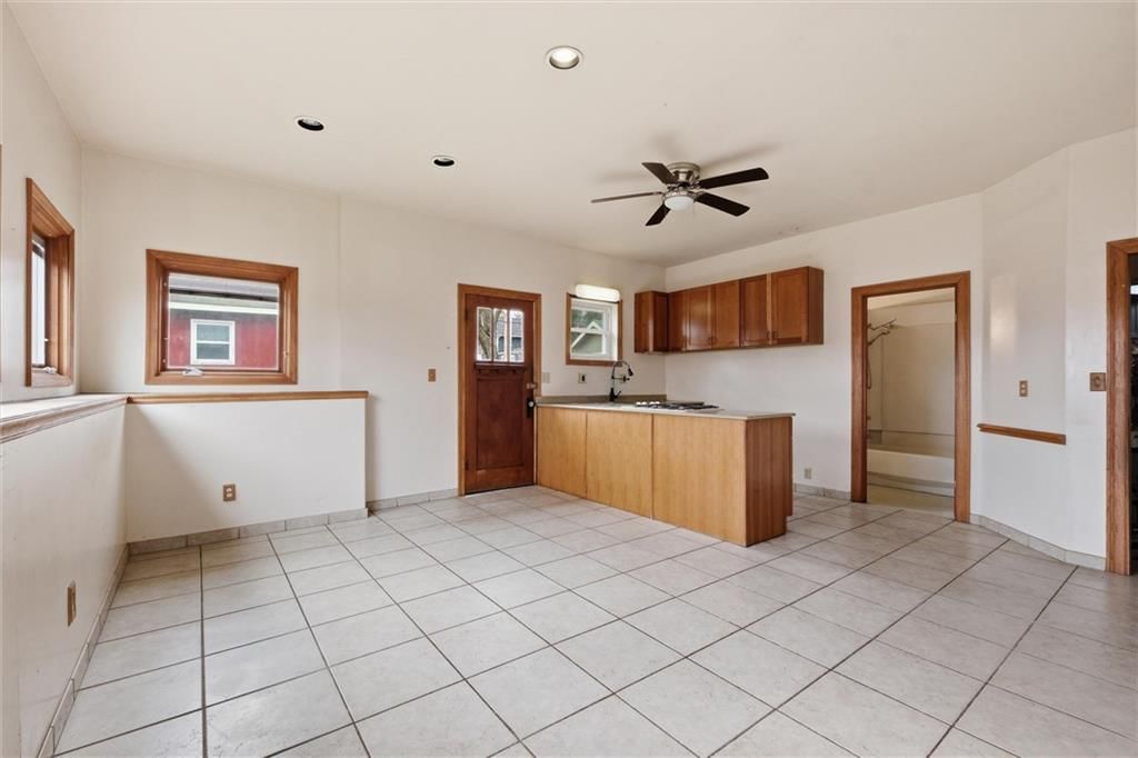 1341 Rhode Island Street — photo 16