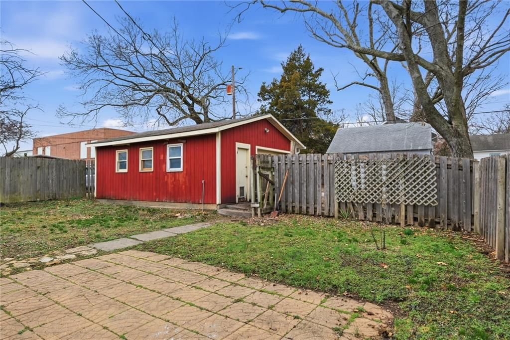 1341 Rhode Island Street — photo 29