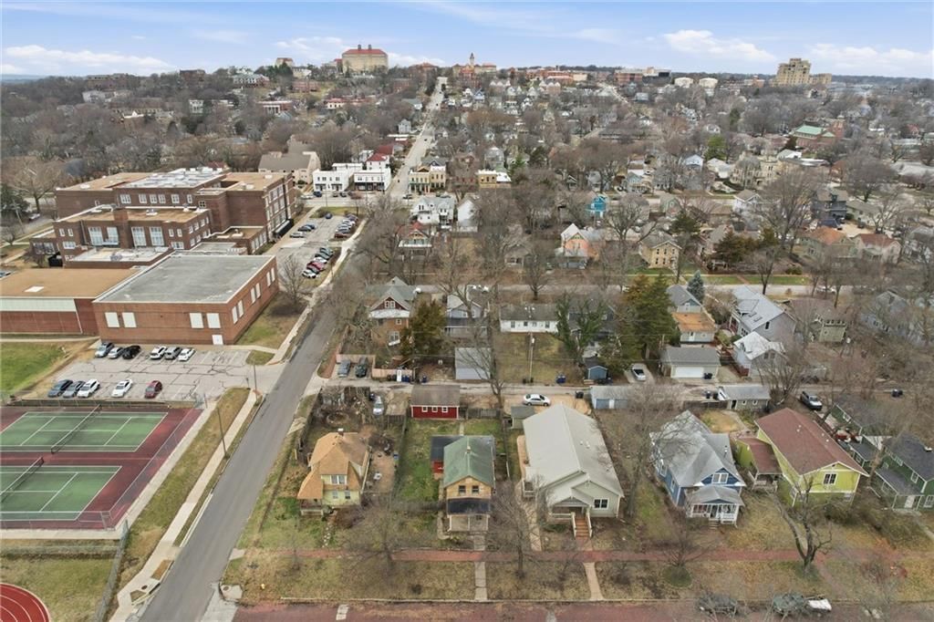 1341 Rhode Island Street — photo 32