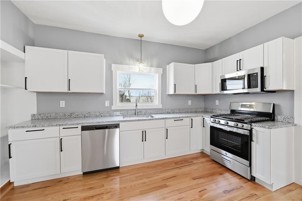 402 S Jefferson Street — photo 11