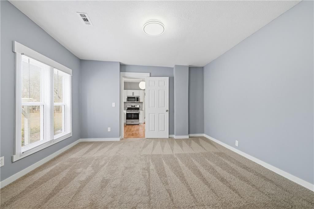 402 S Jefferson Street — photo 16