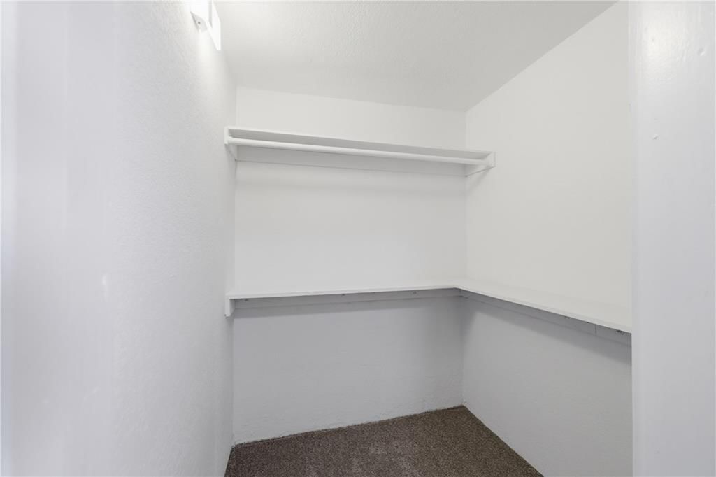 402 S Jefferson Street — photo 27
