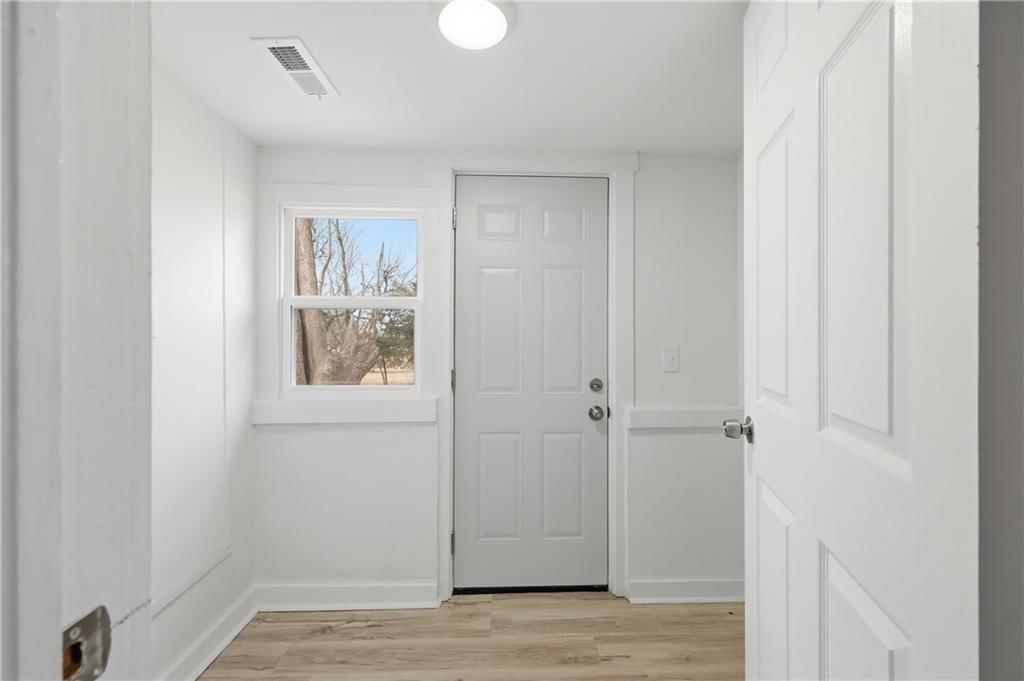 402 S Jefferson Street — photo 29