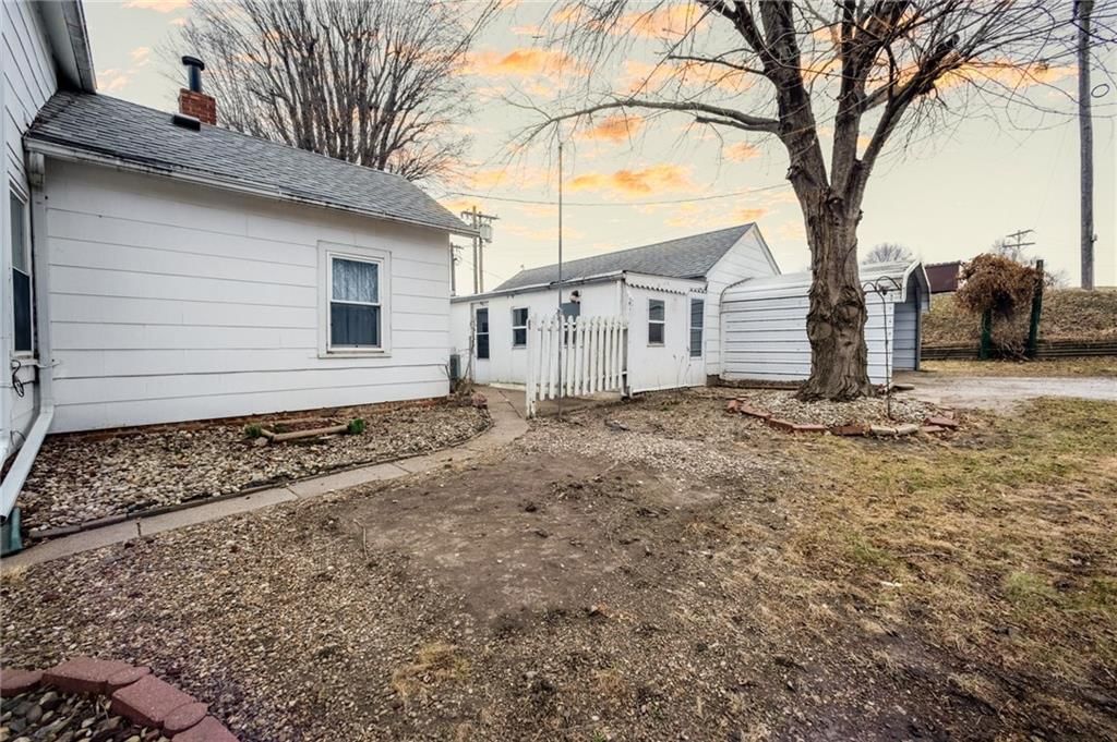 212 W Mill Street — photo 22
