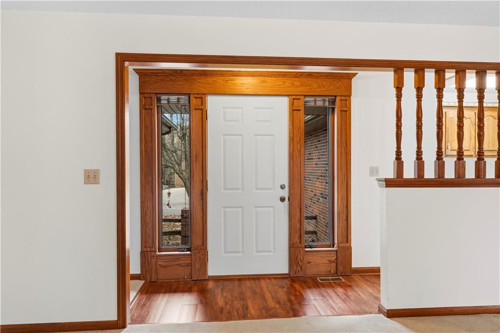 802 S Timberbrook Drive — photo 5