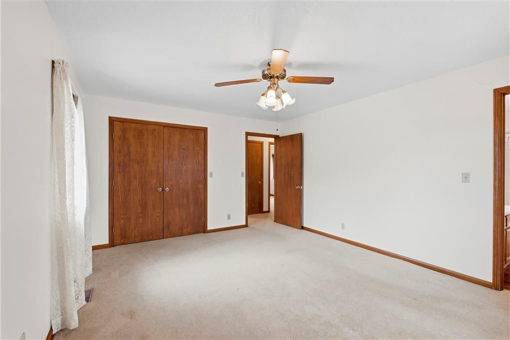 802 S Timberbrook Drive — photo 38
