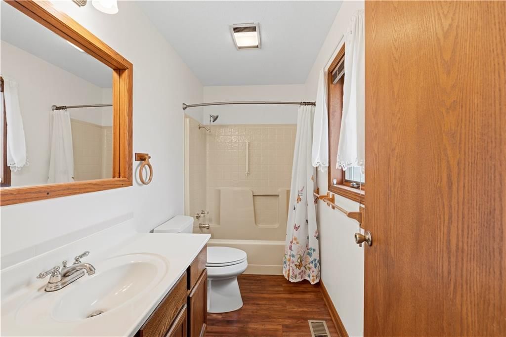 802 S Timberbrook Drive — photo 40
