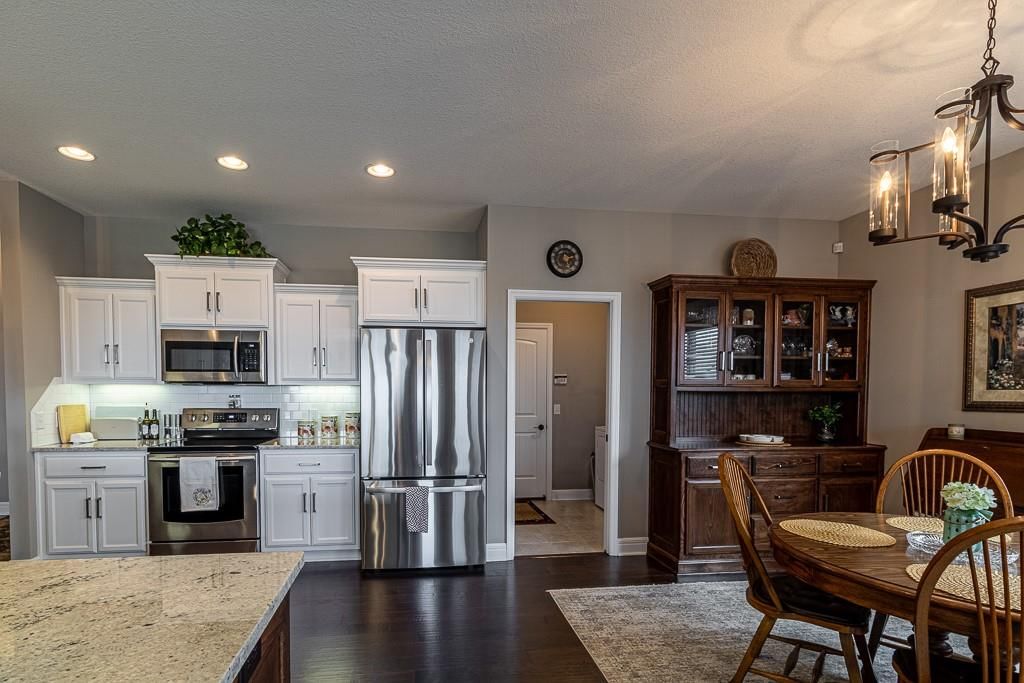 4403 Stonebridge Drive W — photo 12
